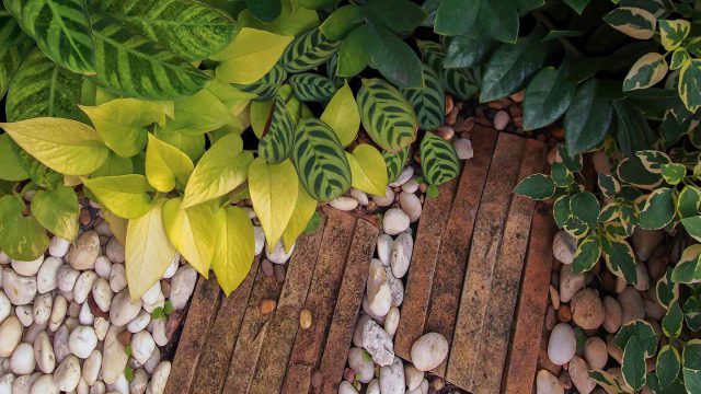 https://www.gardensummerhouses.com/wp-content/uploads/2019/10/hero_services-640x360.jpg